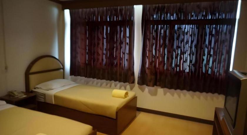 Supak Hotel Каласин Экстерьер фото